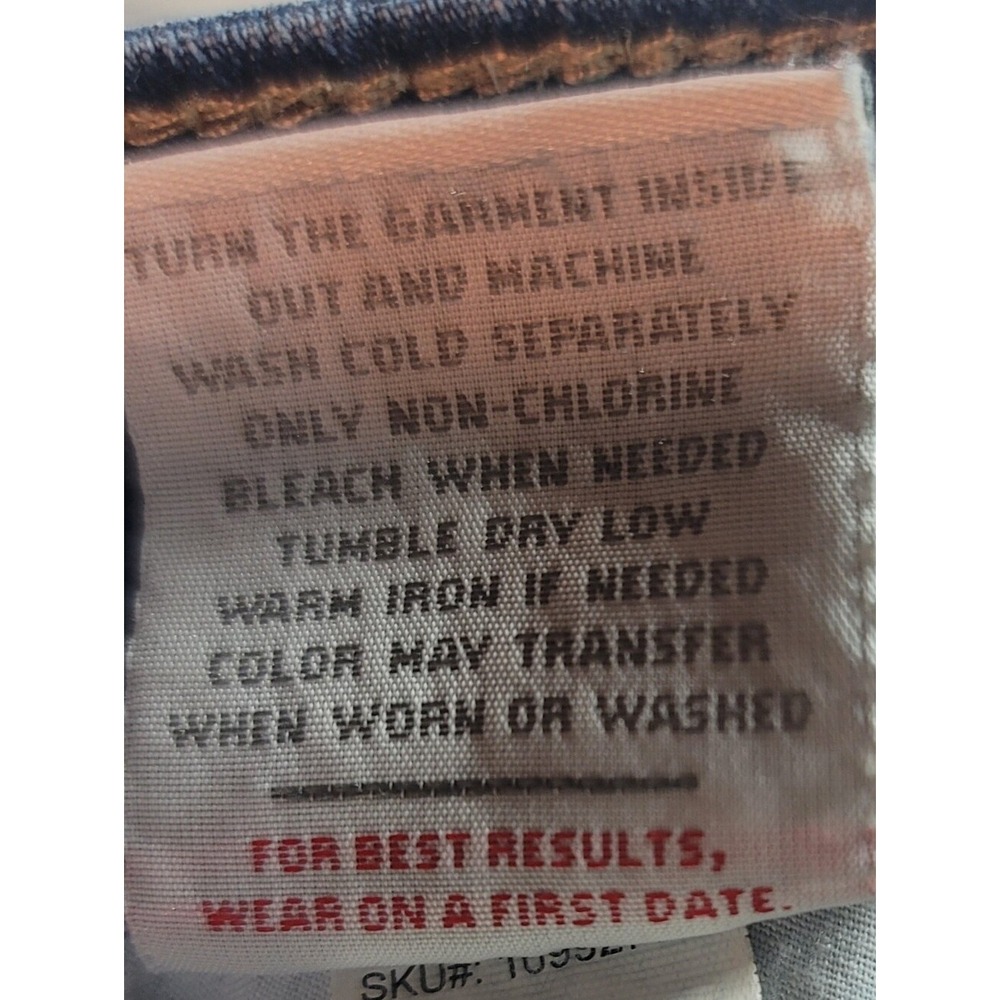 Torrid Follow Your Heart Girlfriend Blue Jeans - Picture 12 of 12